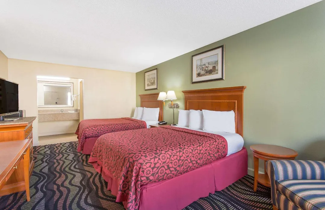 Days Inn By Wyndham Florence/I-95 North-1