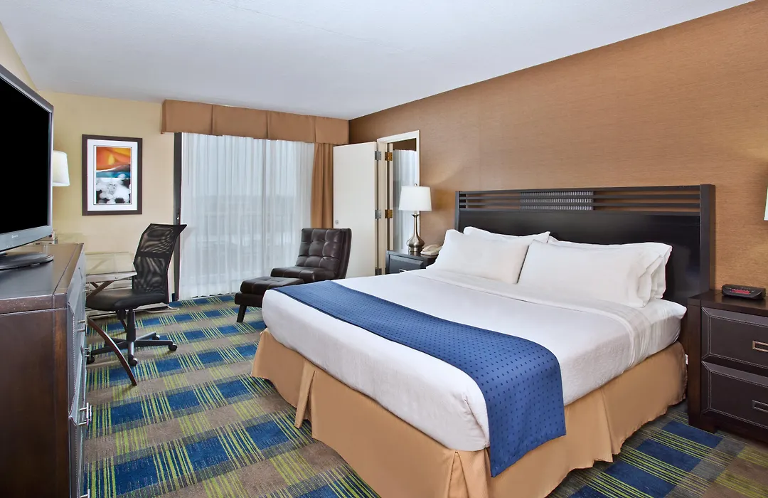 Spark By Hilton Akron Fairlawn-1