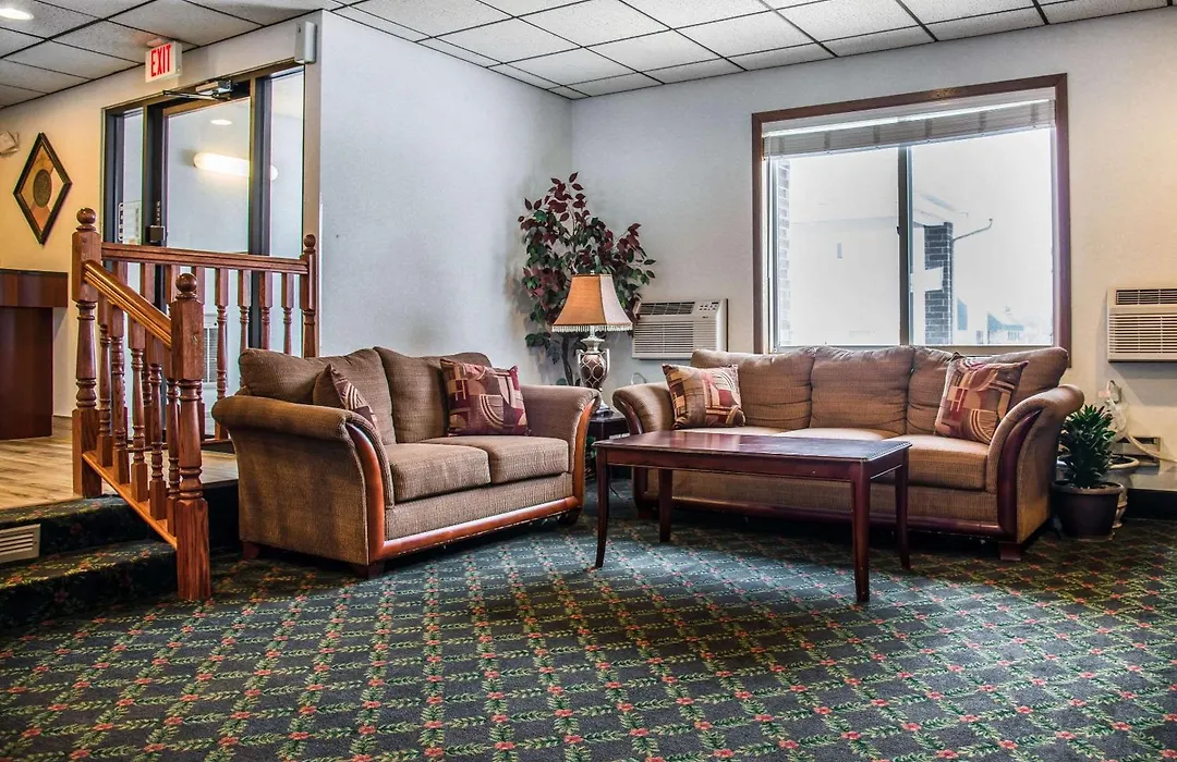 Hudson Inn & Suites-1