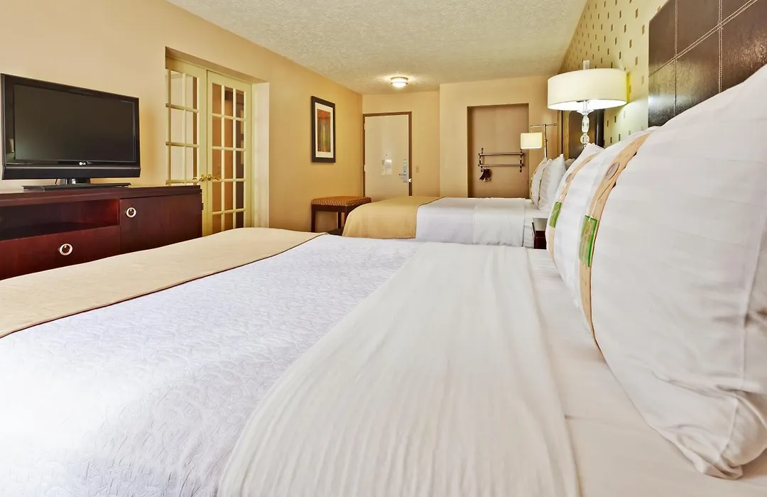 Holiday Inn Bloomington-University Area By Ihg-1