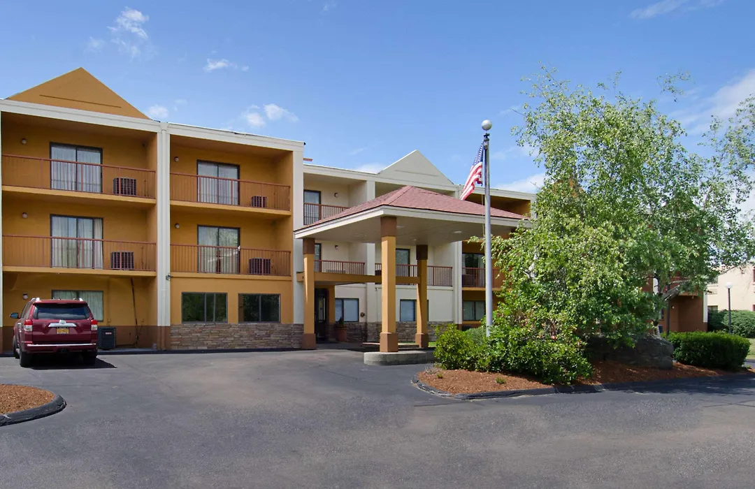 Quality Inn & Suites Worcester-1