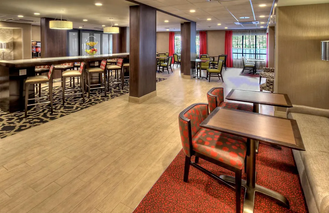 Hampton Inn Cookeville-1