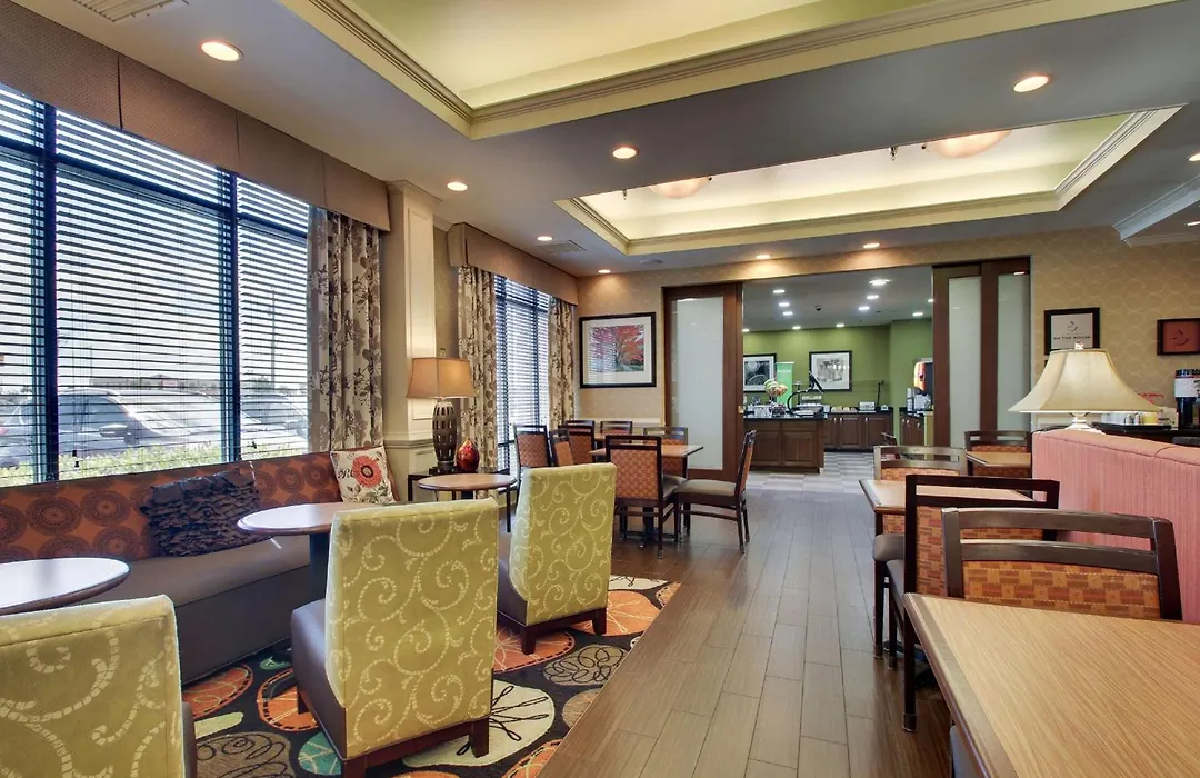 Hampton Inn Warner Robins-1