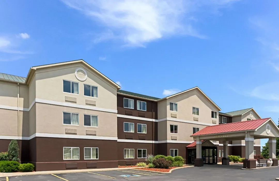 Quality Inn & Suites Ferdinand-1