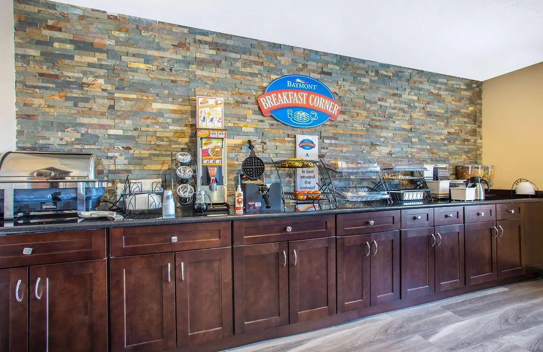 Baymont By Wyndham Joliet-1