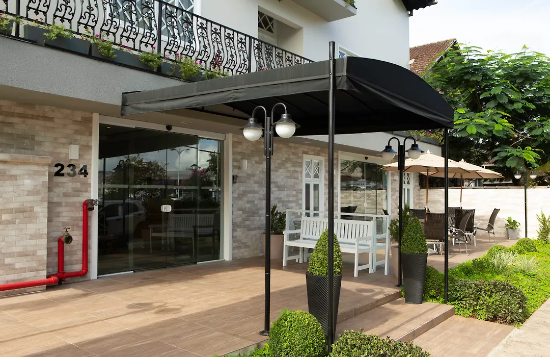 Bristol Sabrina Hotel de Charme Joinville-1