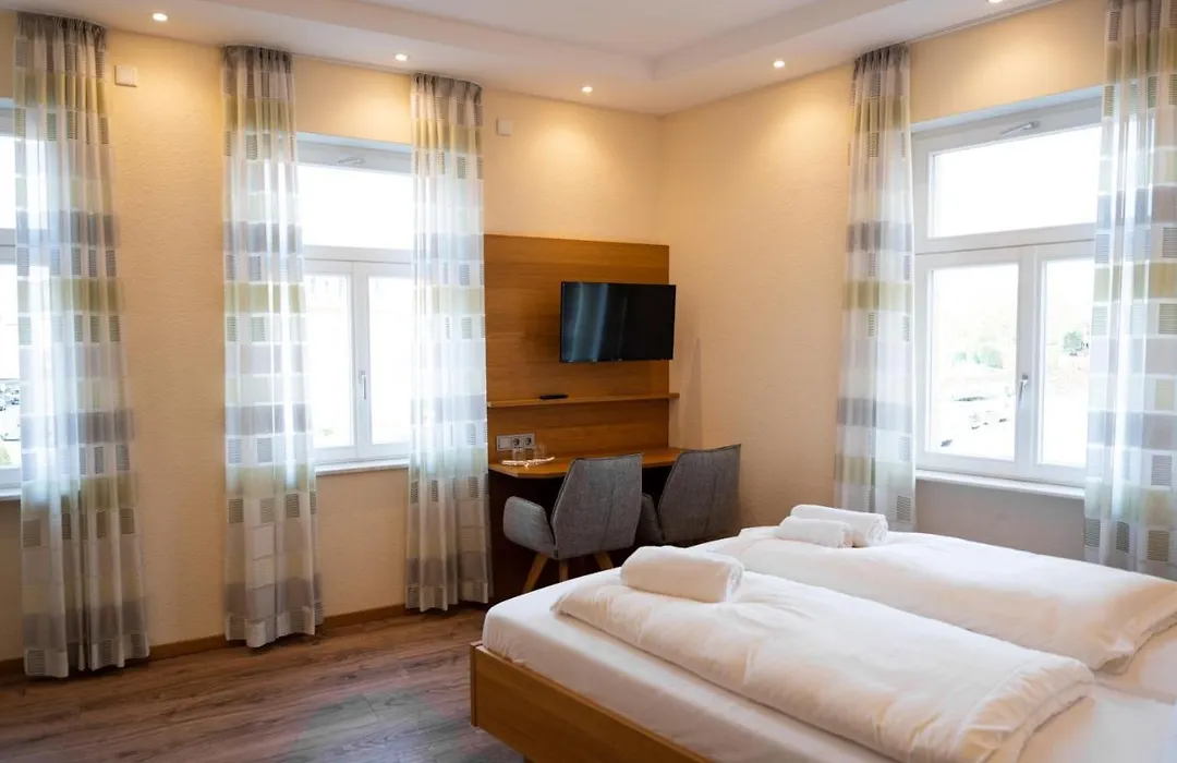 Gasthause Zur Krone Hotel-1