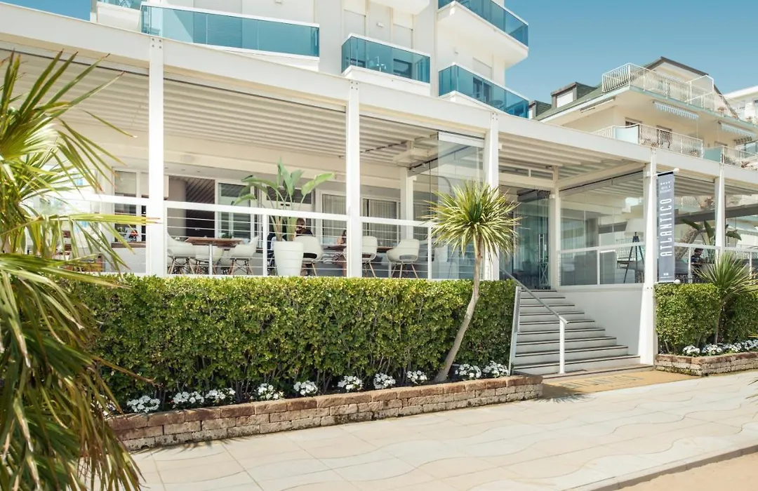 Hotel Atlantico-1