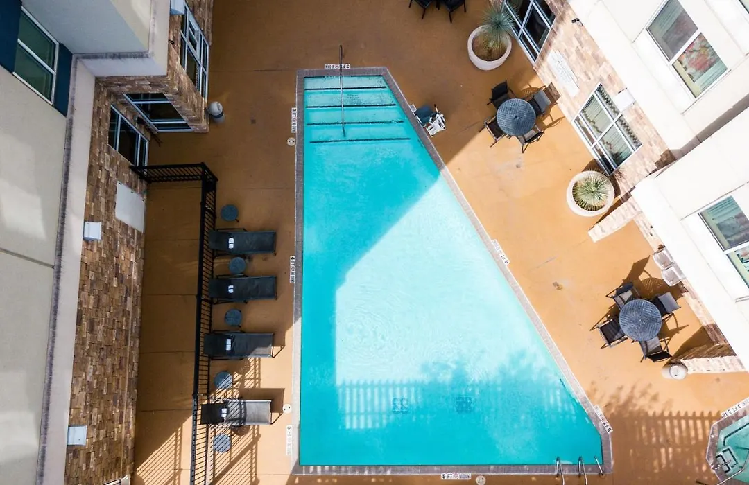 Fairfield By Marriott San Antonio Alamo Plaza Convention Center-1