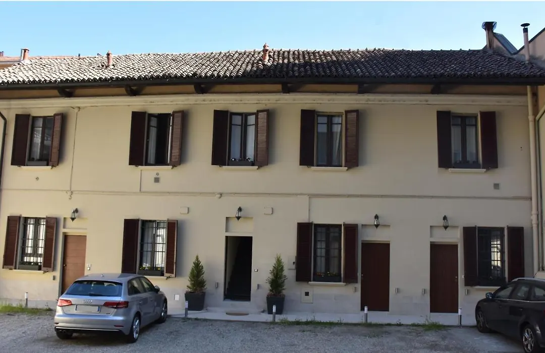 R & A Minerva Suites-1