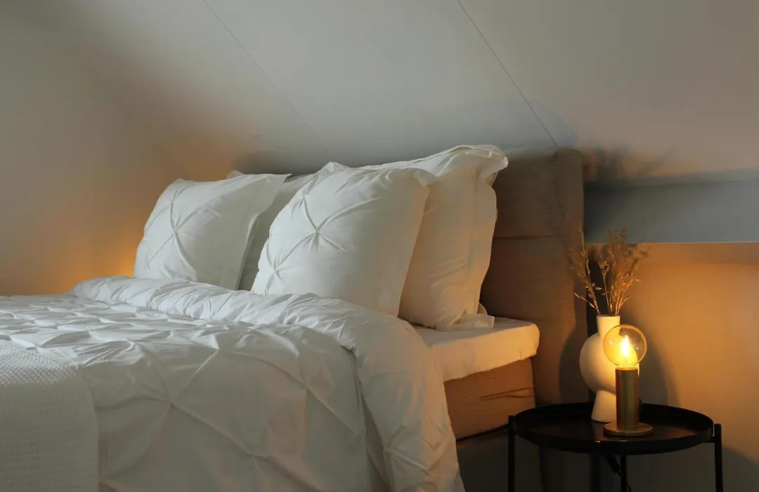 Guesthouse At The Amstel River With 2Br 2Ba And Garden-1