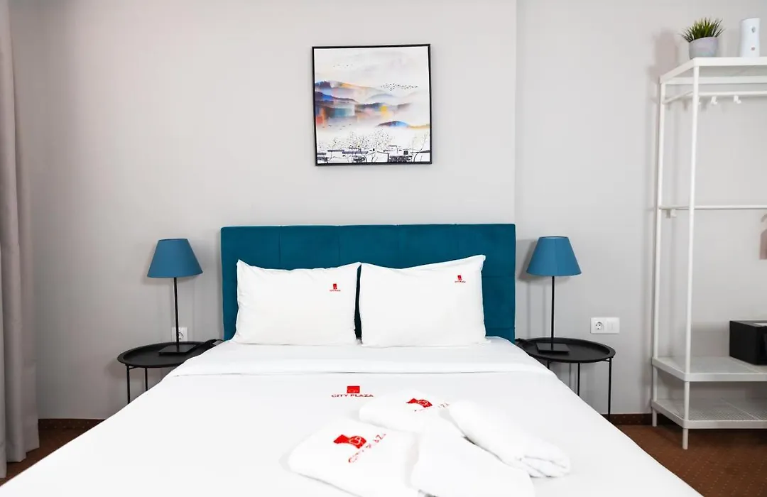 City Plaza Apartments & Rooms-1
