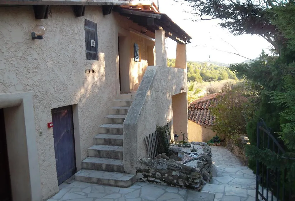 Auberge La Folie-1