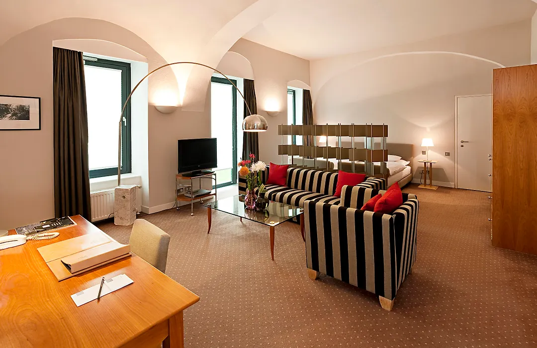 Das Triest Hotel-1