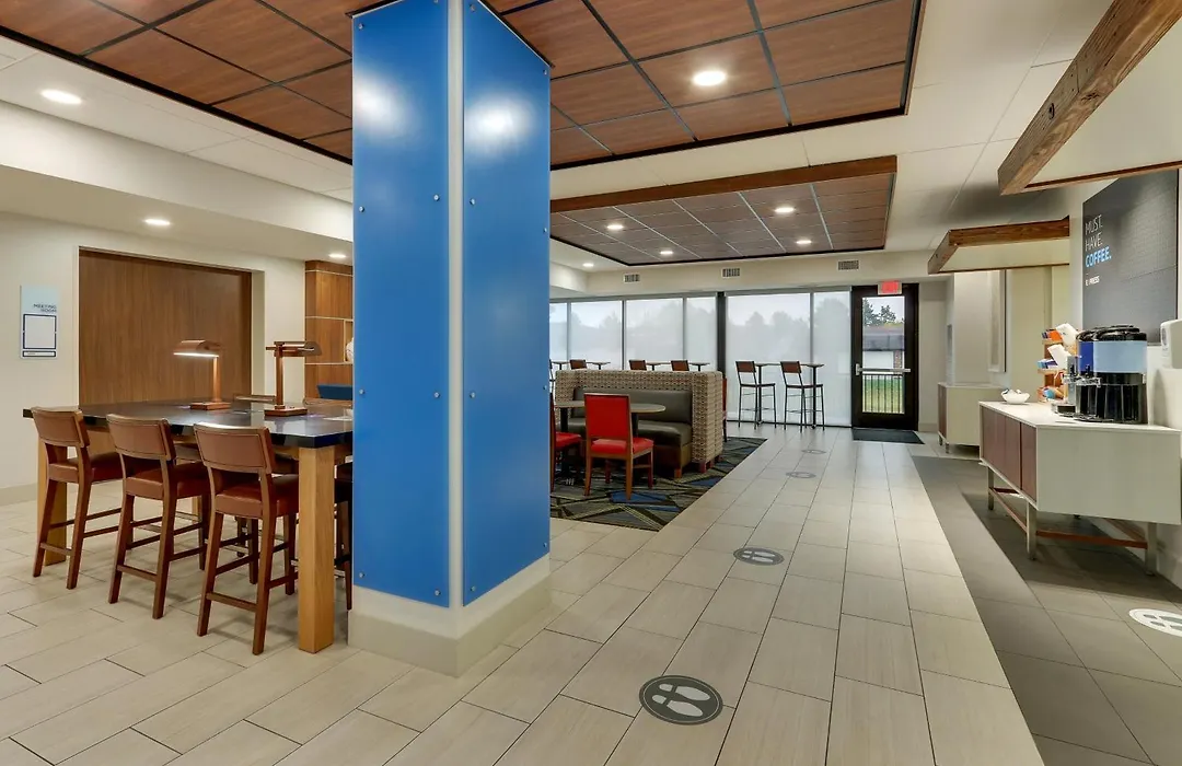 Holiday Inn Express & Suites Troy By Ihg-1