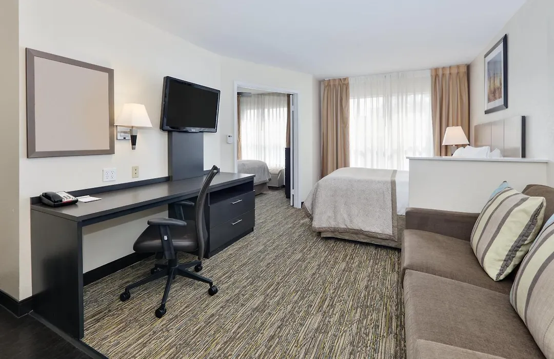 Candlewood Suites Dallas Market Center-Love Field By Ihg-1