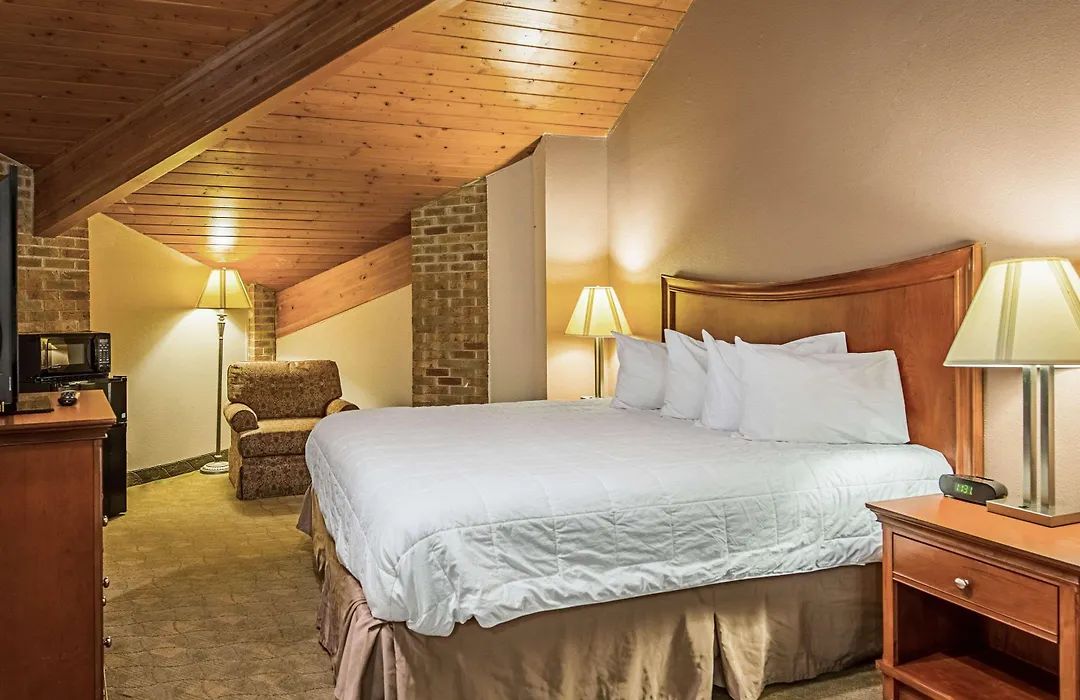 Rodeway Inn Huntington-1