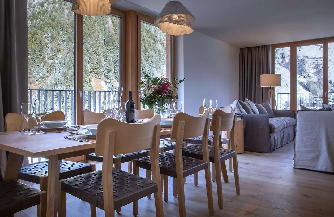 Radisson Blu Hotel Reussen, Andermatt-1
