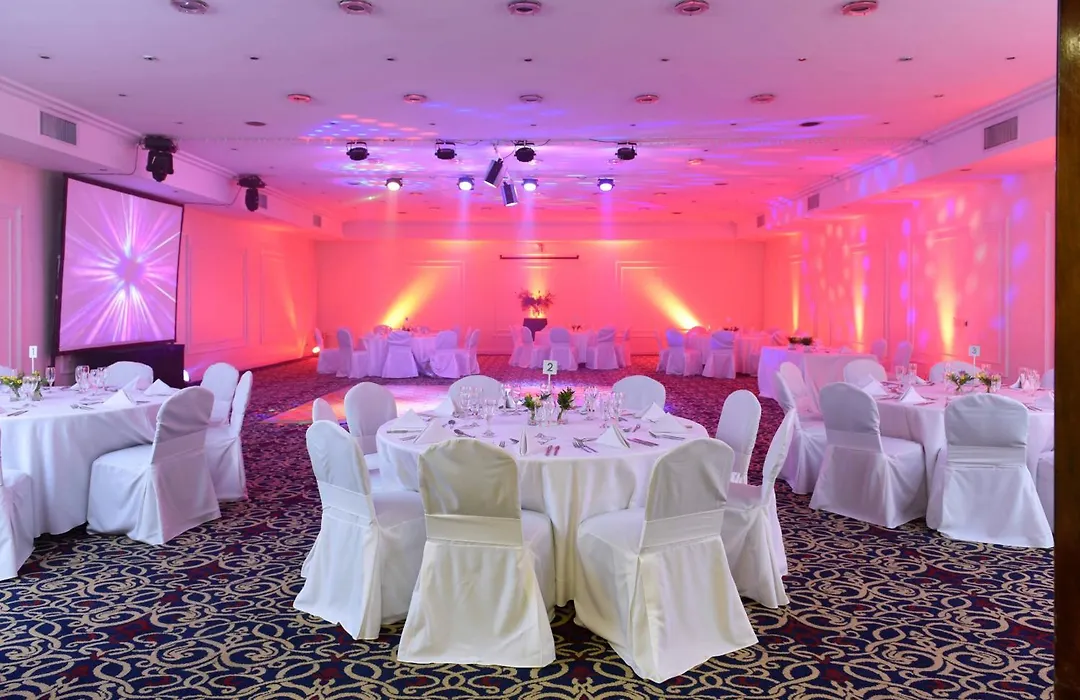 Argenta Tower Hotel & Suites-1