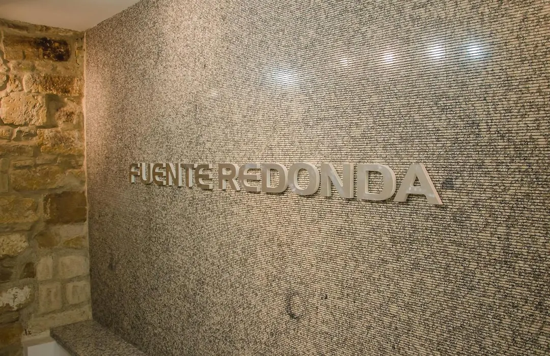 Hotel Fuente Redonda Luxury-1