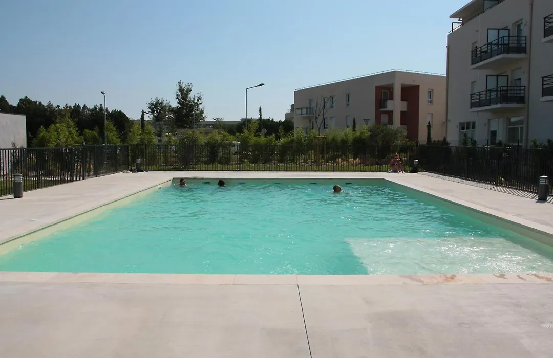 KOSY Appart'Hôtels - Campus Del Sol Esplanade-1