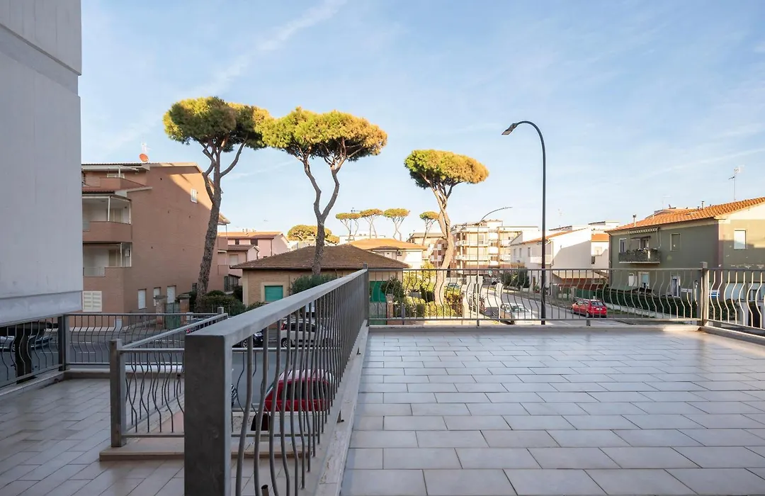 Lola Piccolo Hotel-1