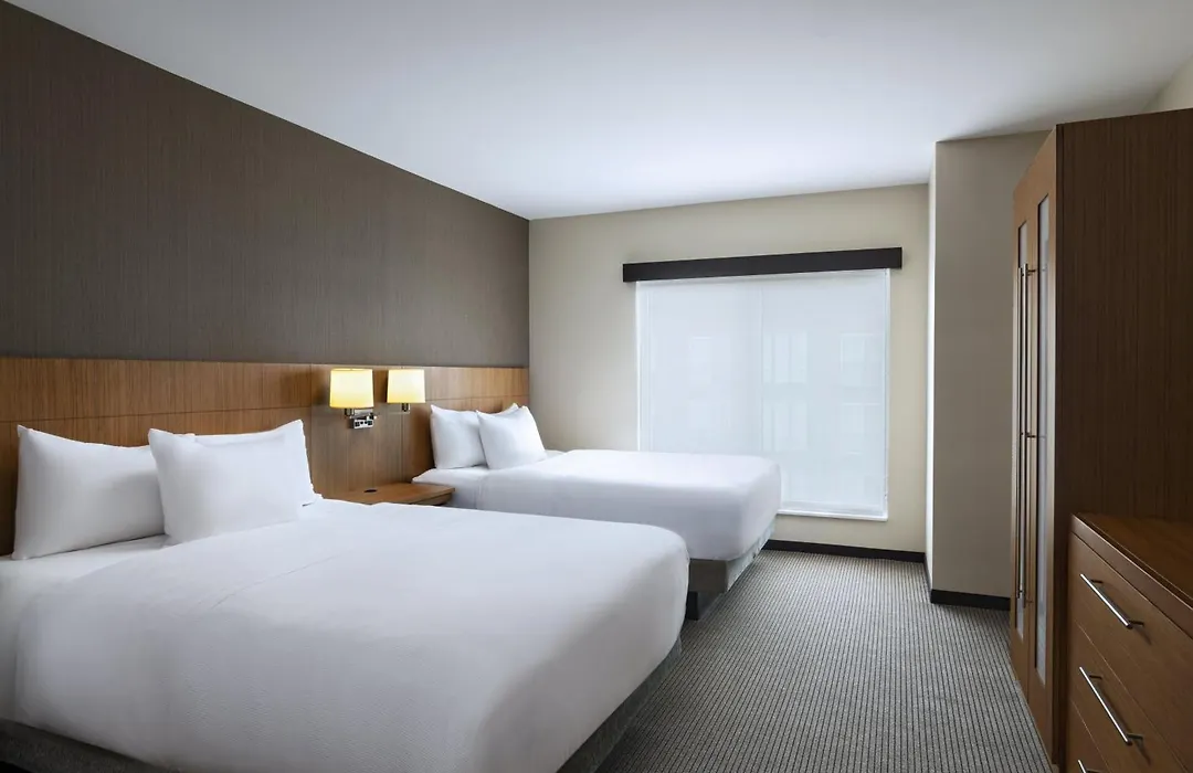 Hyatt Place Greensboro Downtown-1