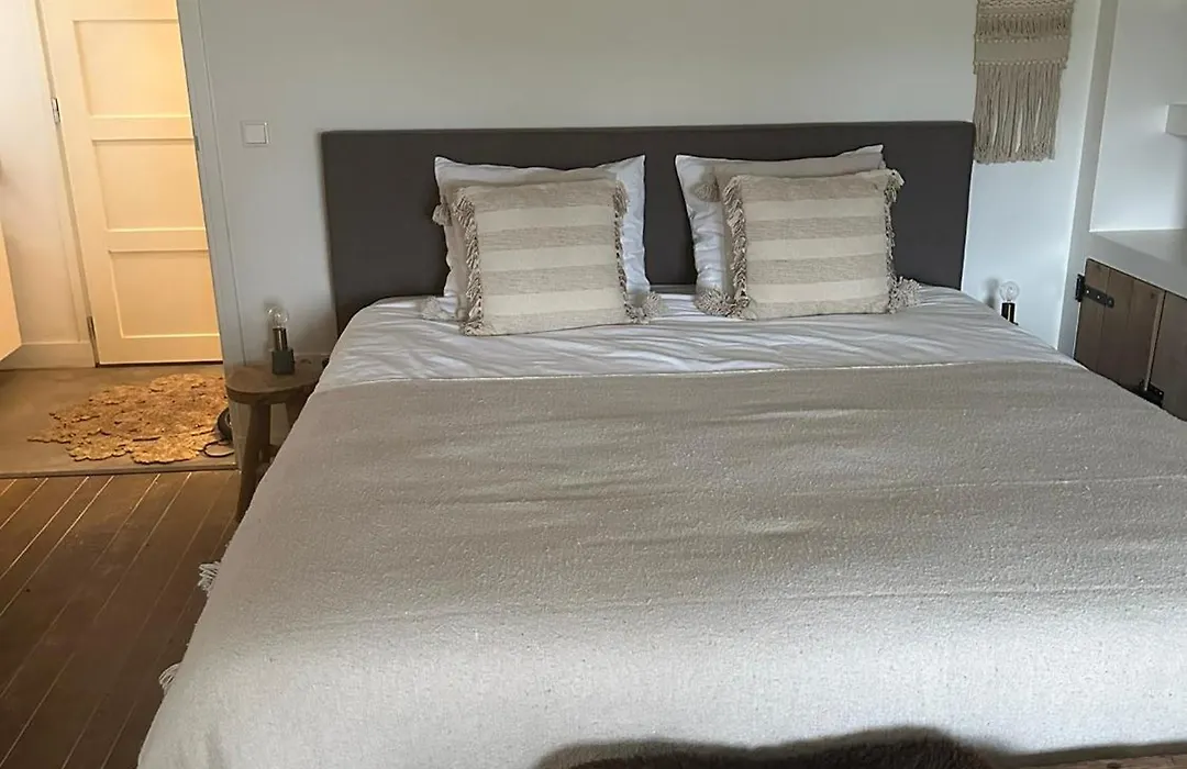 B&B No. 42-1