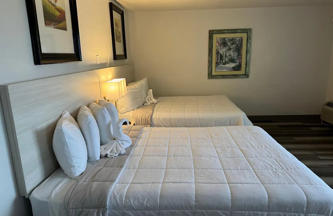 Emerald Shores Hotel - Daytona Beach-1