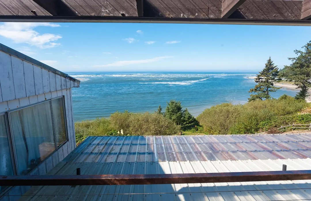 Terimore Lodging By The Sea-1