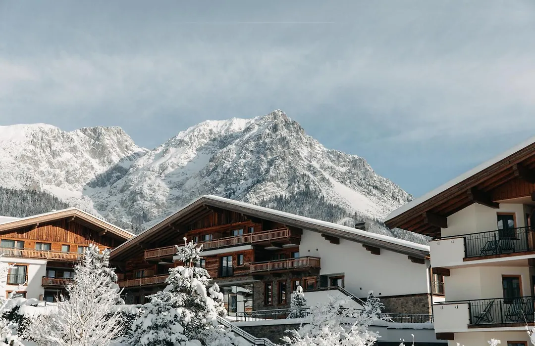 Hotel Kaiser in Tirol-1