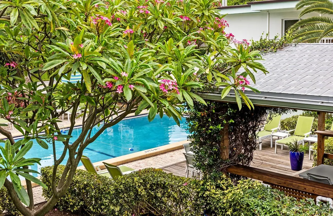 Sun Dek Beach House-1