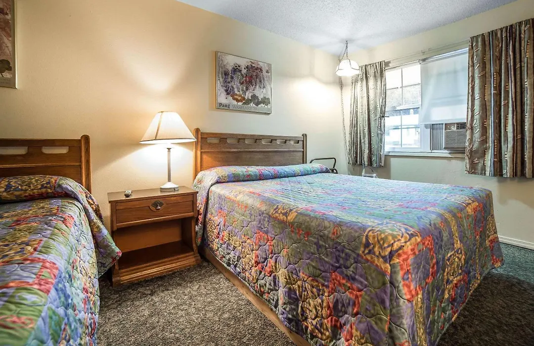 Rodeway Inn La Grande - Island City-1