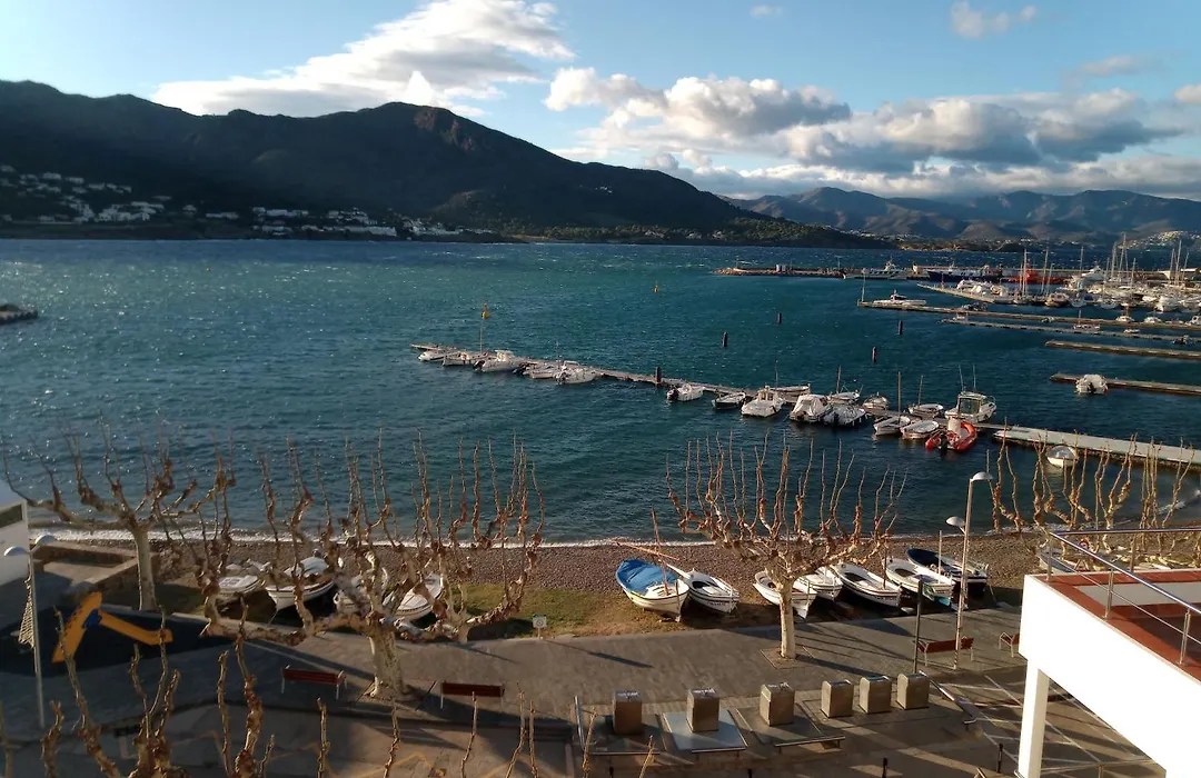 Artmony piso centro del pueblo vista frente al mar appartement plein centre en front de mer-1