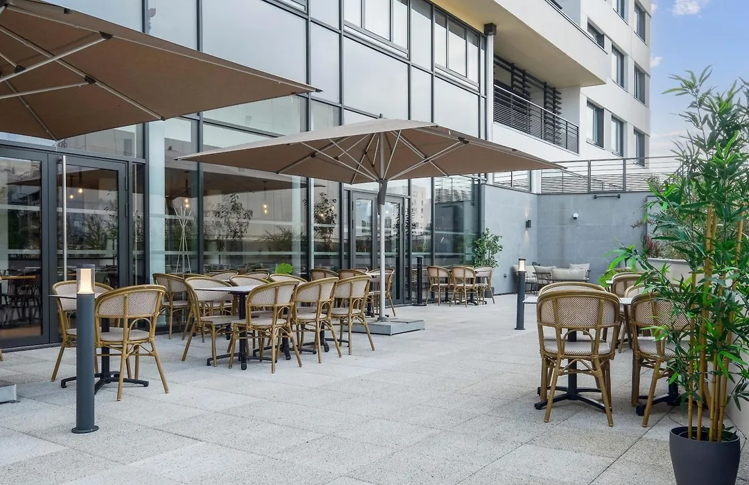 All Suites Appart Hôtel - Paris Ouest - Colombes-1