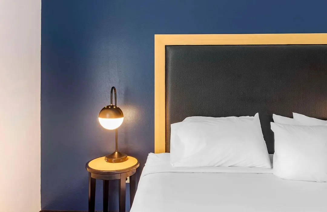 Cambria Hotel Minneapolis Maple Grove-1