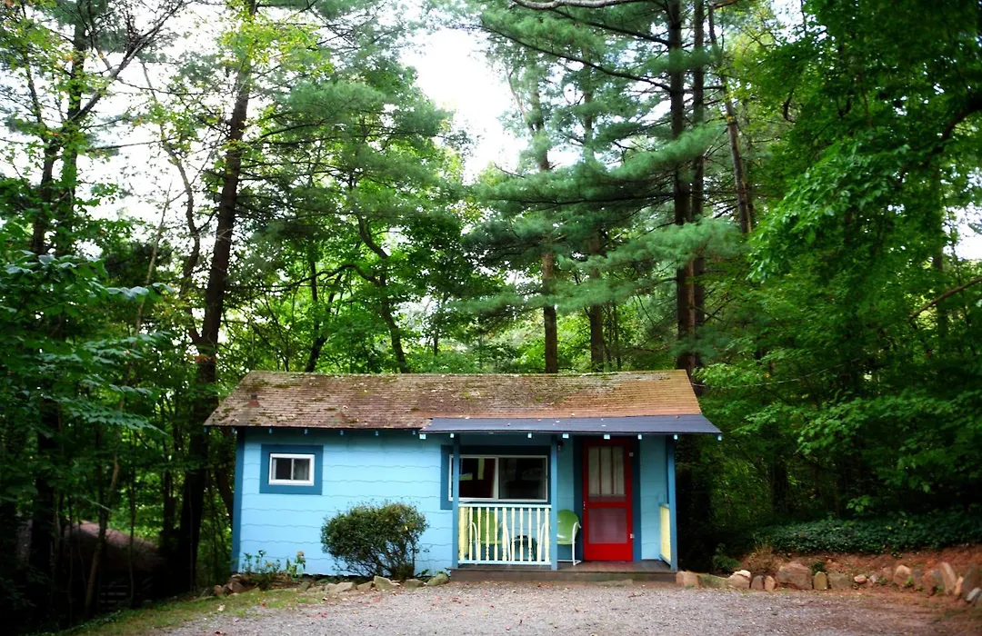 The Pines Cottages-1