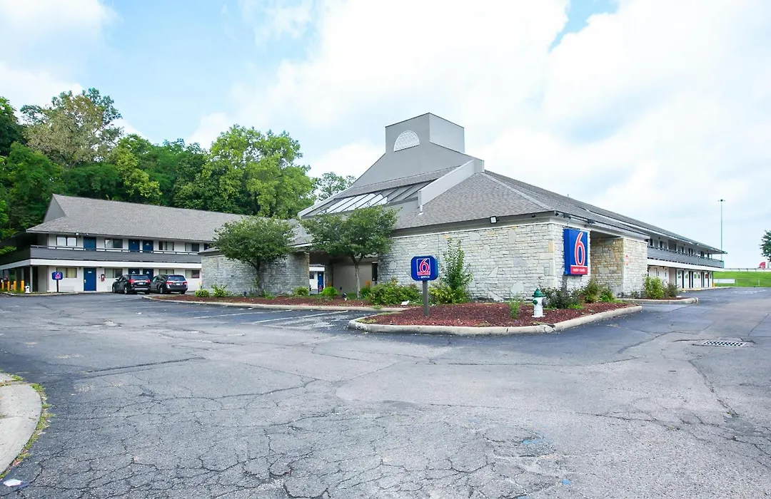 Motel 6-Dayton, Oh - Englewood-1