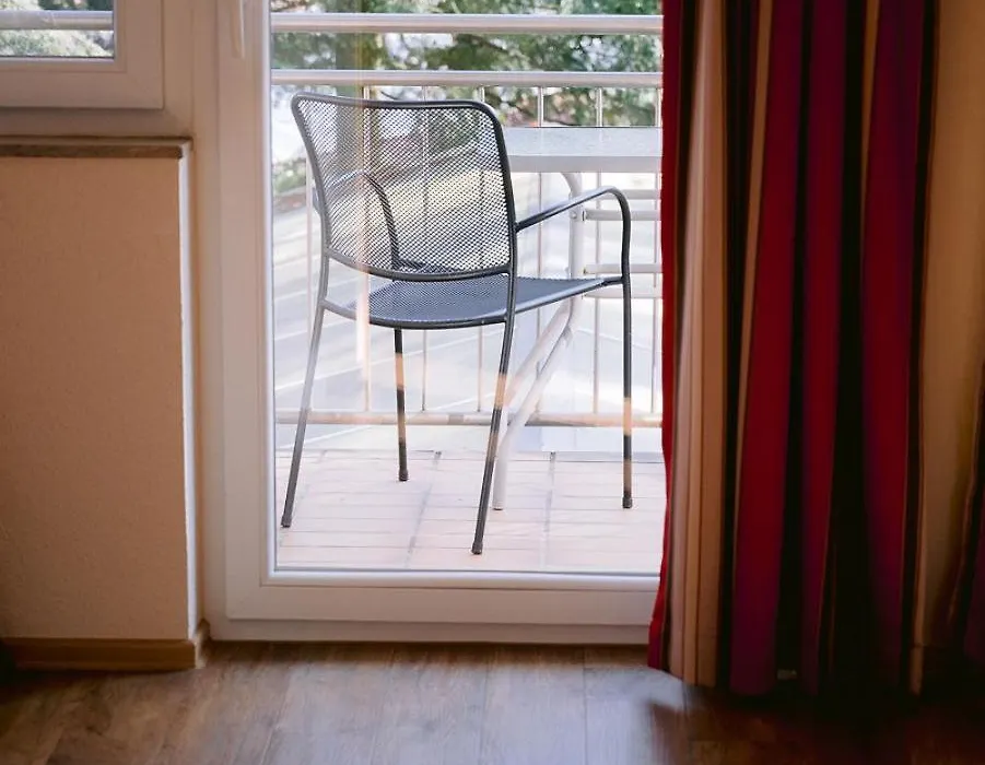 Hotel Landgasthof Zur Alten Scheune-1