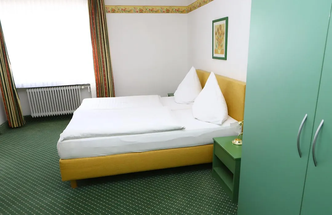 City Hotel-1