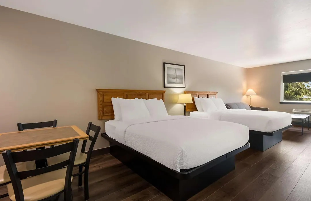 Surestay Plus Hotel By Best Western Rexburg-1