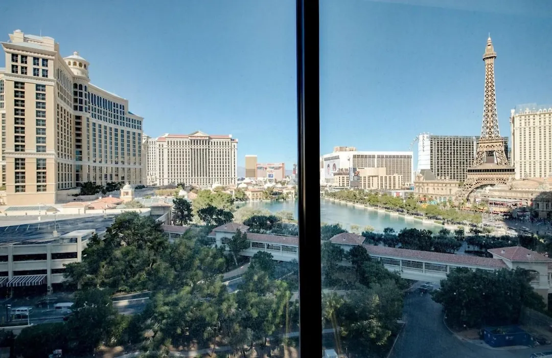 Staytogethersuites - Penthouse Suite On The Strip-1