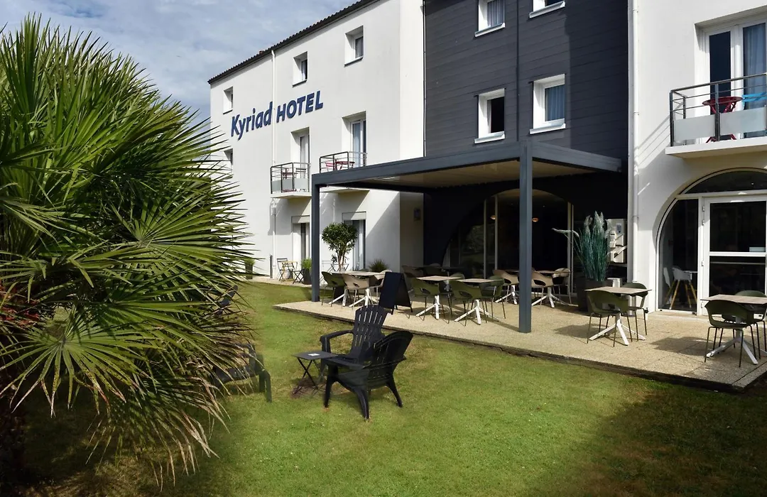 Hôtel Kyriad La Rochelle Centre Ville-1