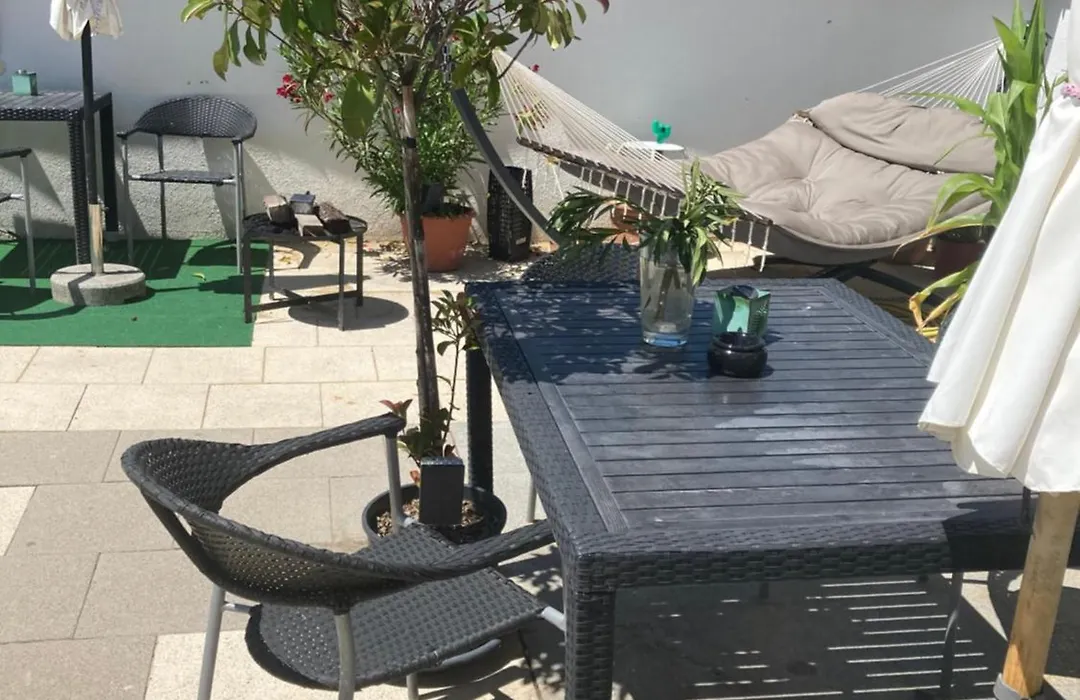 Gaestehaus Tante Tienchen 7 Minuten Zu Fuss Zum Europa Park , Plus Kostenloses Parkplatzticket Rulantica ,Alle Unsere Suiten Haben Einen Balkon-1