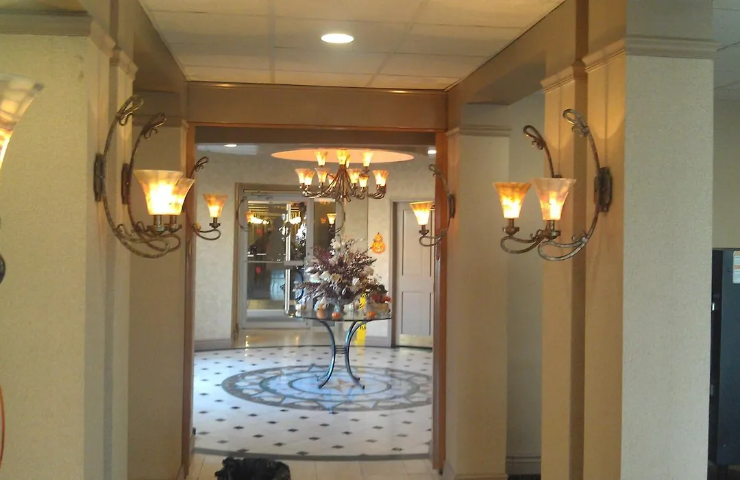 Howard Johnson By Wyndham Newburgh-1