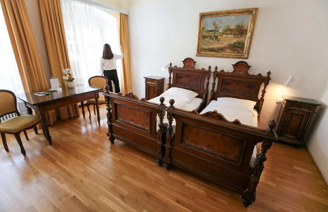 Hotel Wilder Mann-1