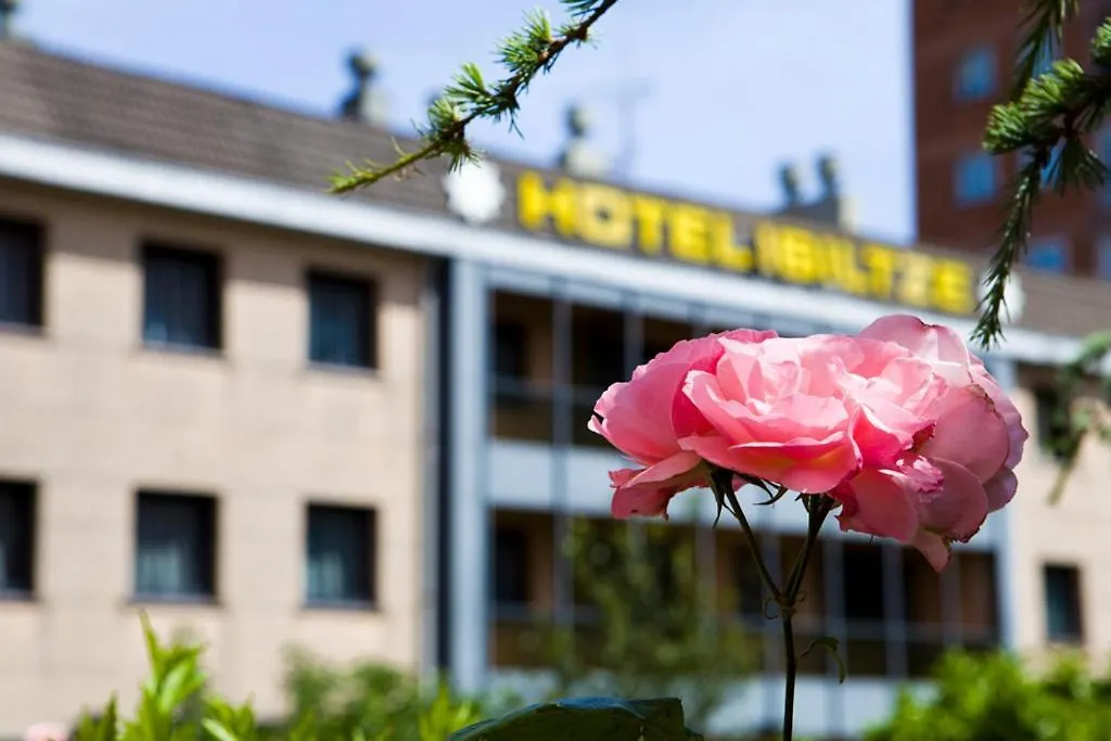 Hotel Ibiltze-1