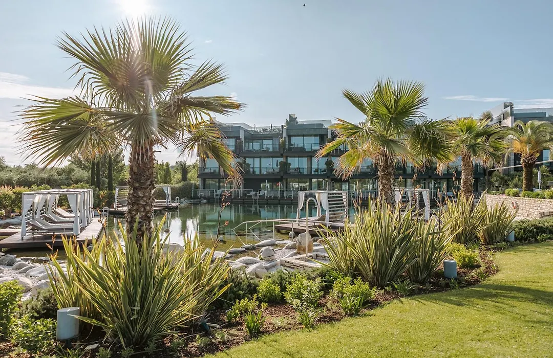 Quellenhof Luxury Resort Lazise-1