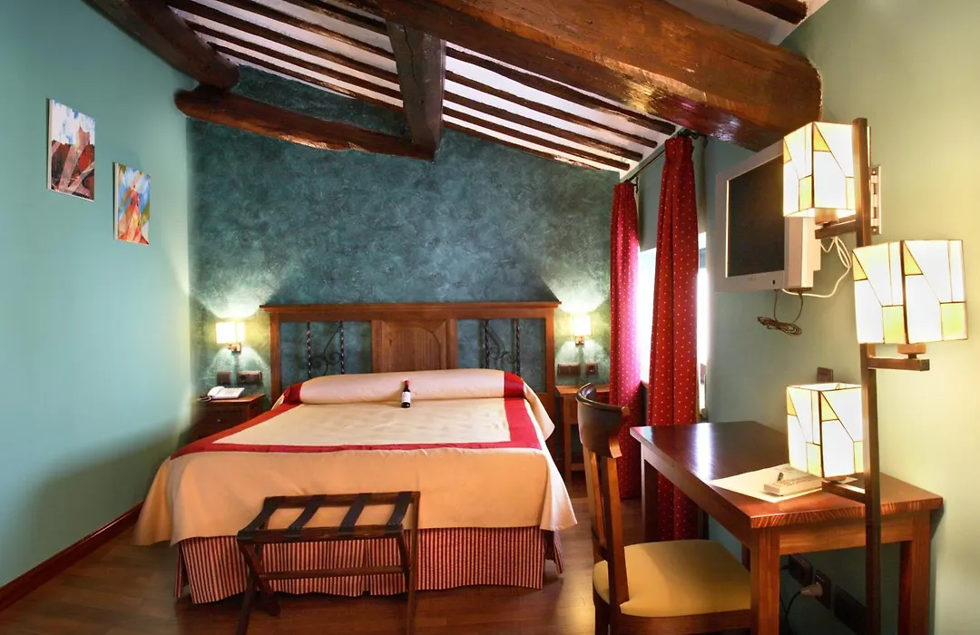 Hotel Duques de Najera-1