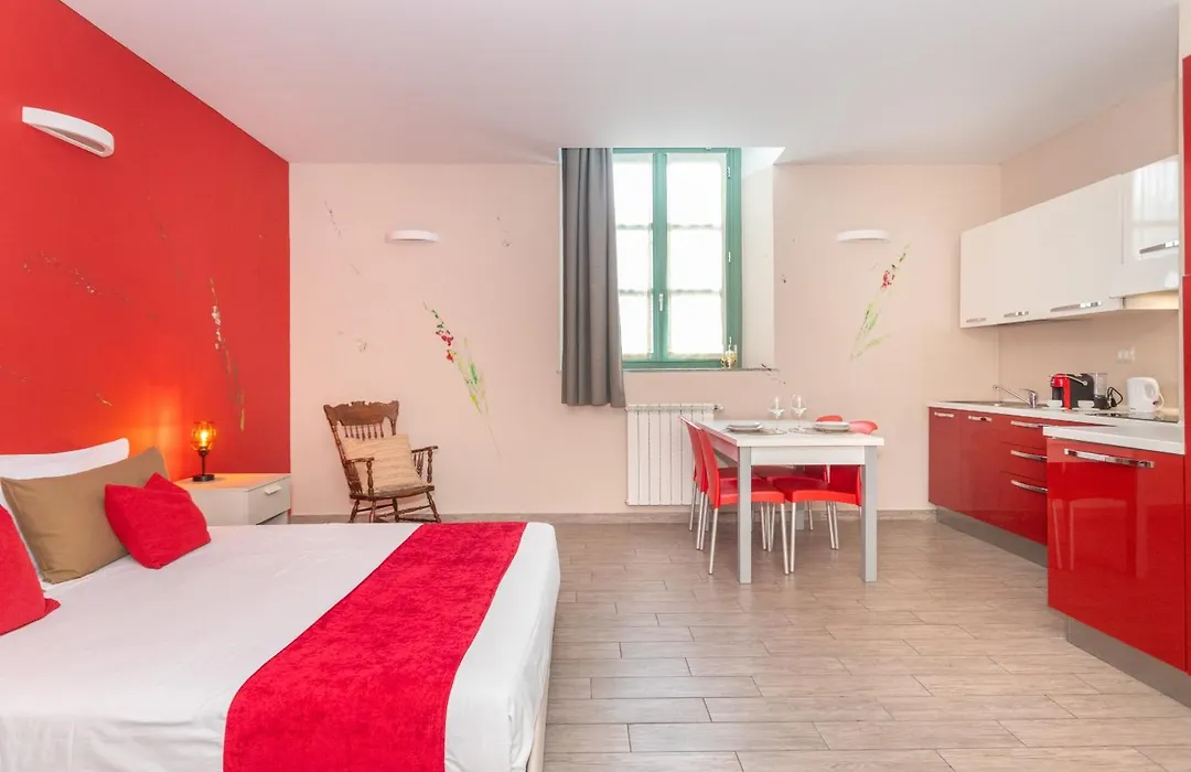 Housing Giulia By Wonderful Italy-1
